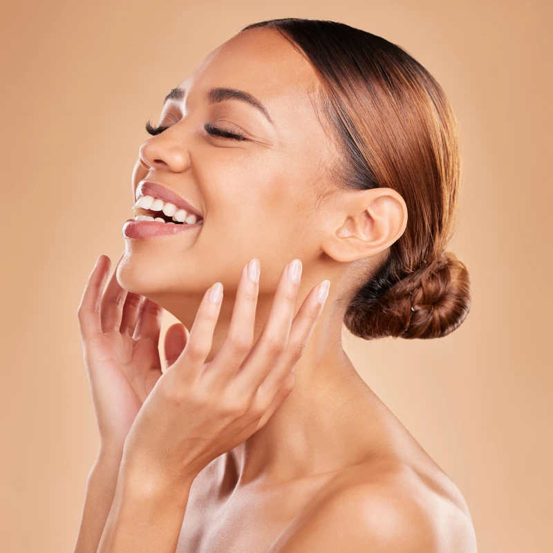 Hauterneuerung und Porenverfeinerung mit chemischem Peeling in Hanau